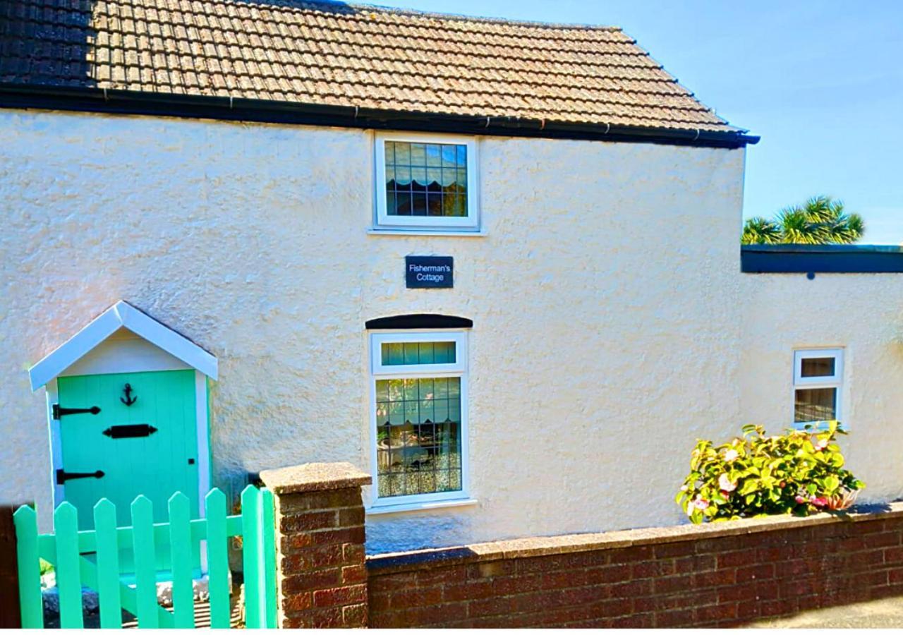 Romantic Lakeside Cottage By The Beach! With Super Cosy Log Burner! The Perfect Escape To Your Home From Home By The Sea! So Relaxing - You Won'T Want To Leave! Pet Friendly! Mablethorpe Exterior foto
